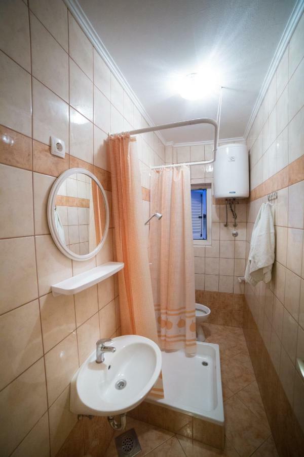 Sanic Apartments 518 Лопар Екстер'єр фото